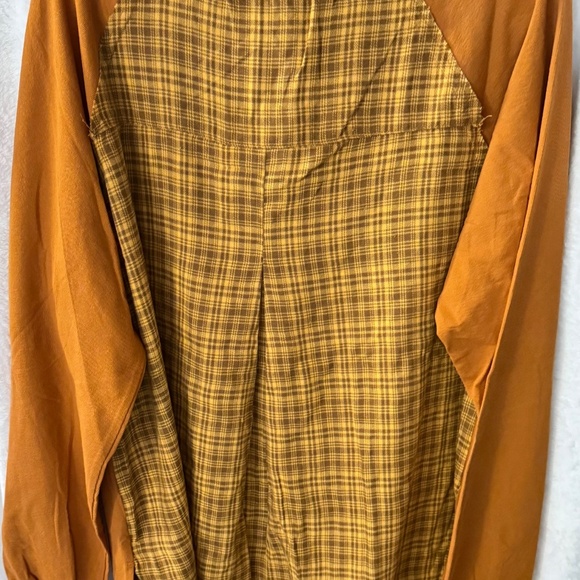 EASEL L/S TOP - Picture 3 of 6